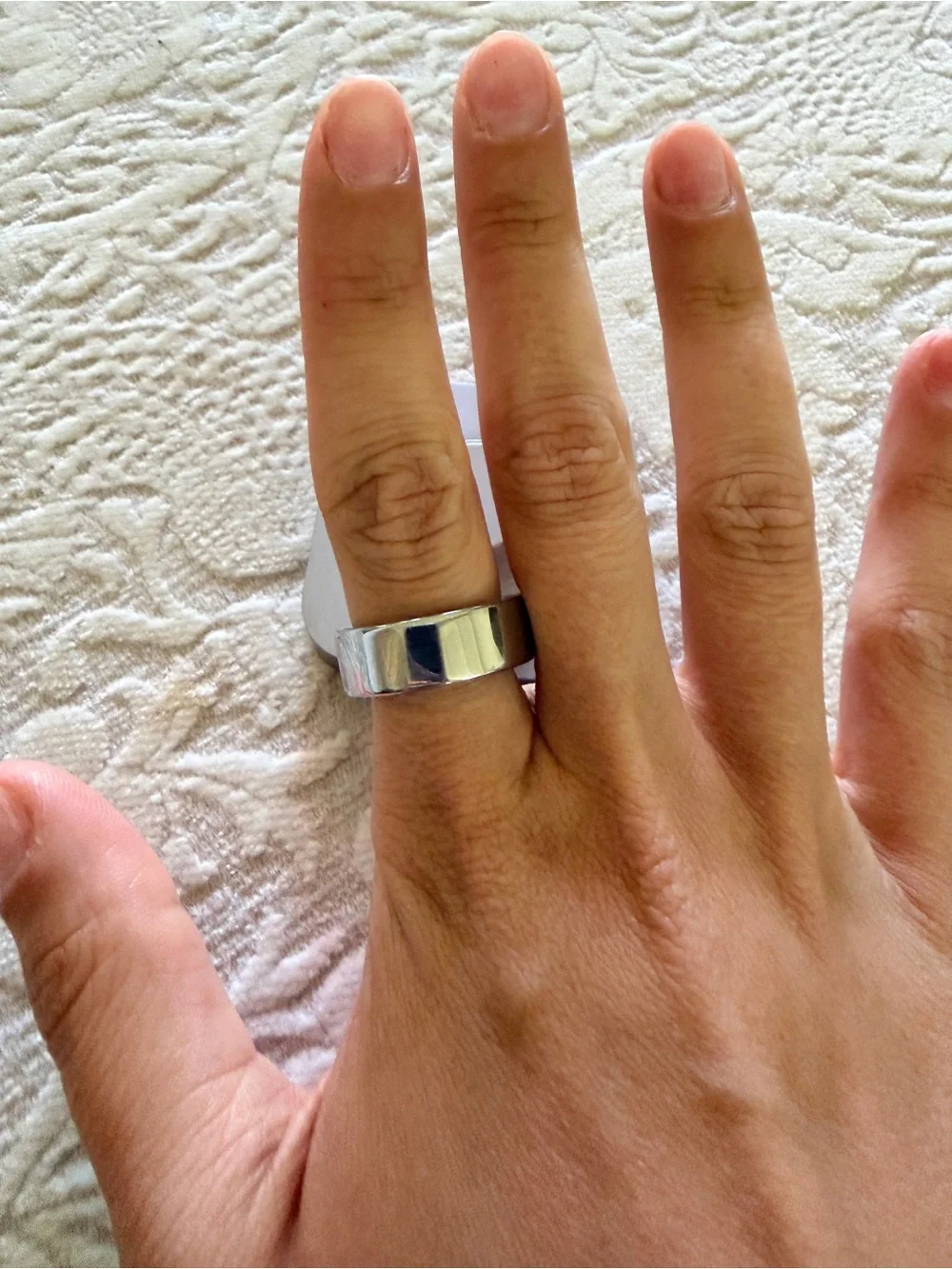 Oura ring silver size 8 generation 4